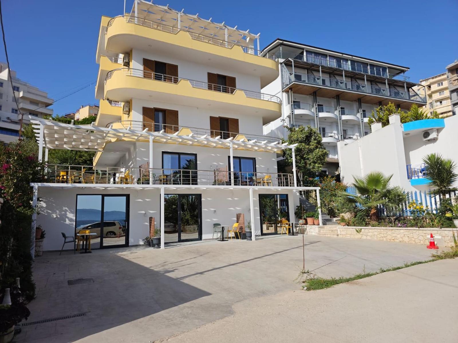 Ardit Seaside Rooms Sarandë Exterior foto
